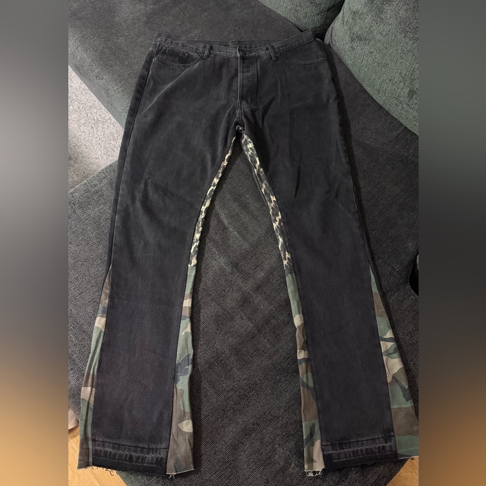 MNML B126 Flare Denim - Black - Black / 40